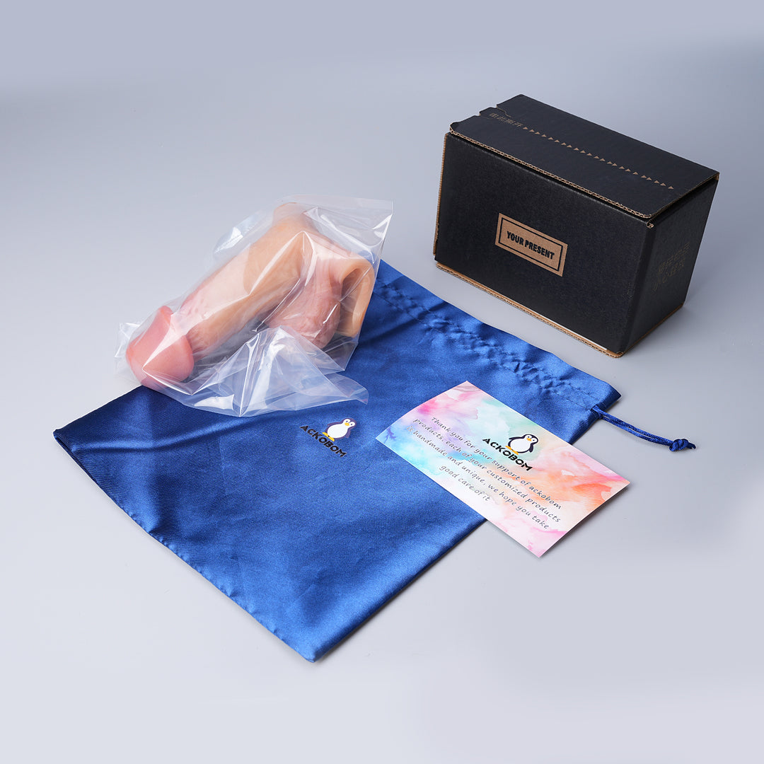 Ackobom discreet packaging for FTM prosthesis LX11